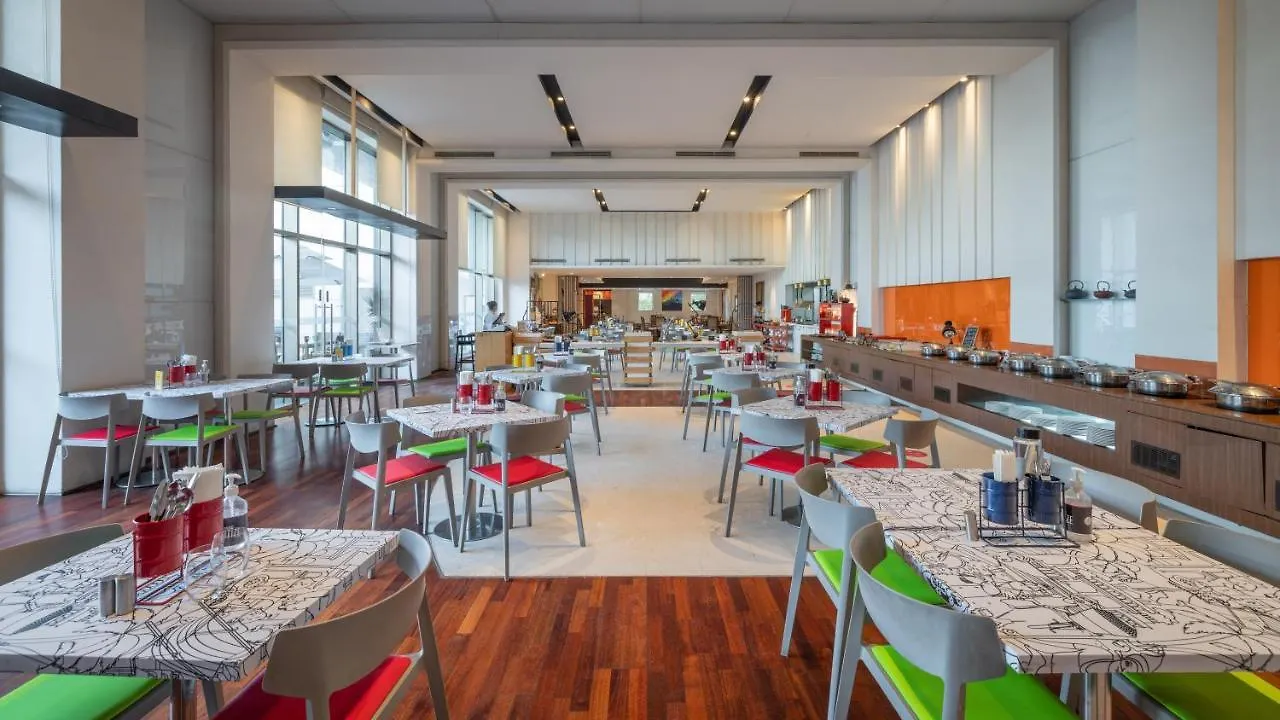 Ibis New Delhi Aerocity - An Accor Brand Hotel