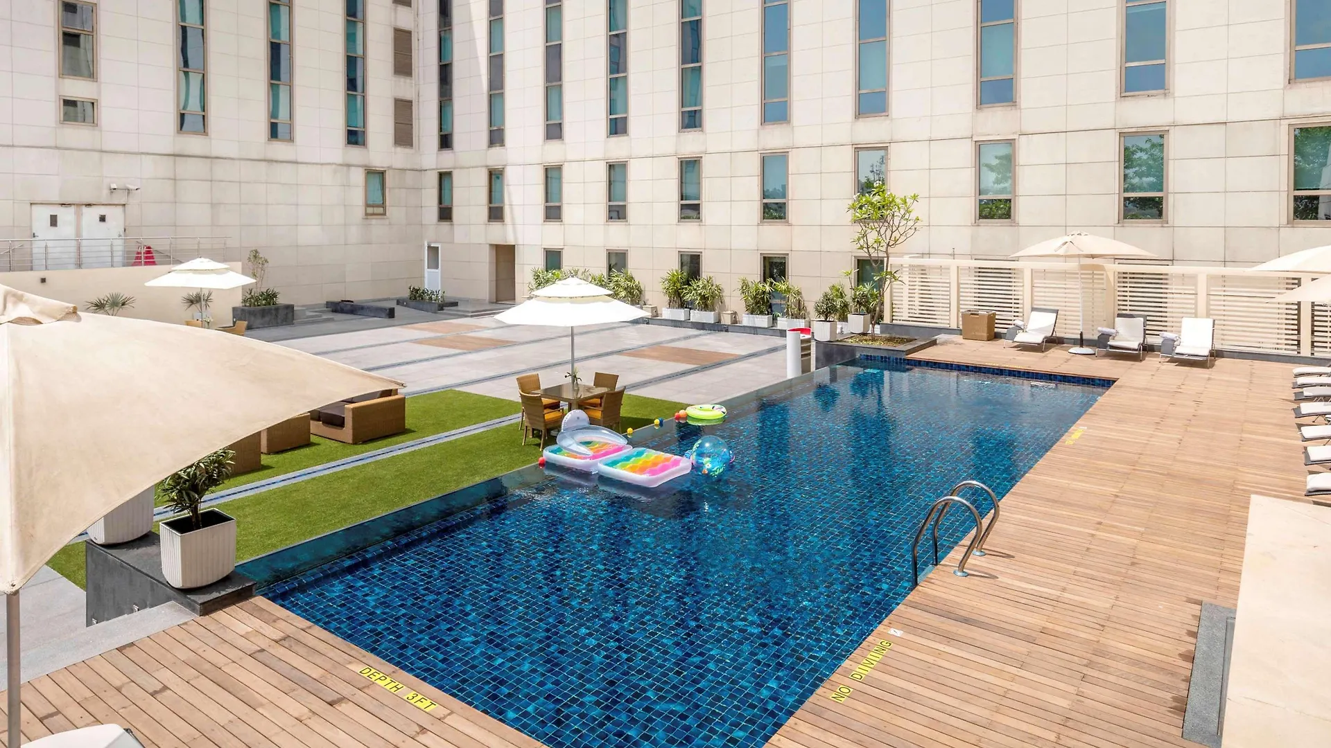 Ibis New Delhi Aerocity - An Accor Brand